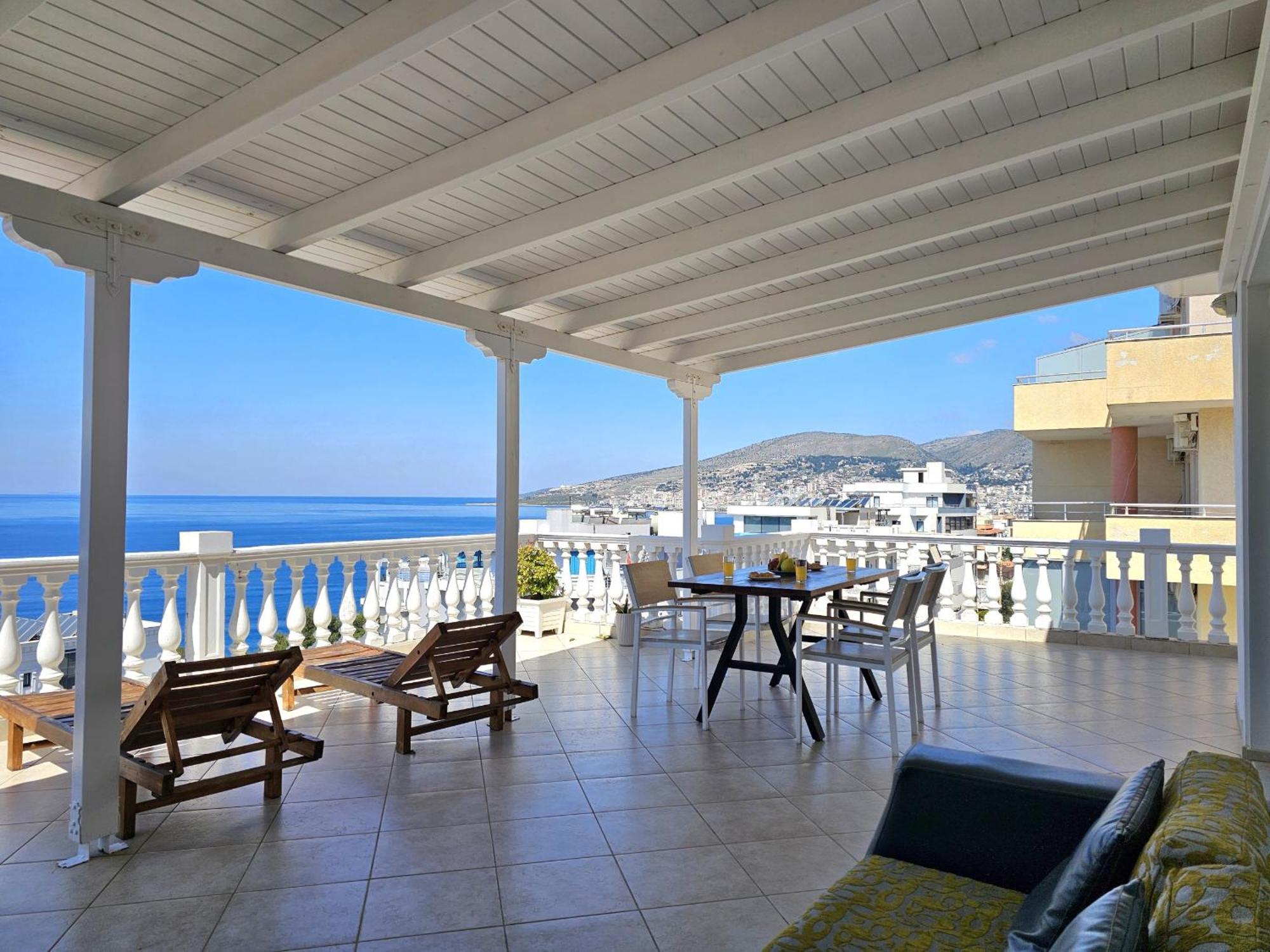 Happy Stay Eri Sarande Exterior photo