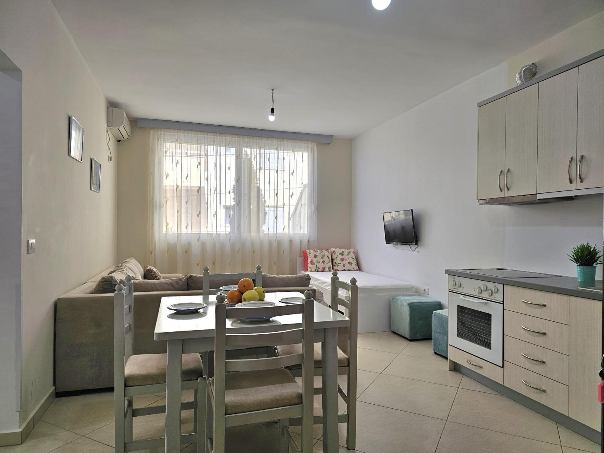 Happy Stay Eri Sarande Exterior photo